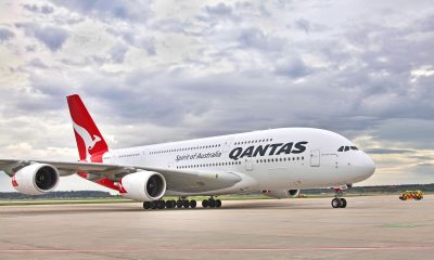 Австралийская авиакомпания Qantas объявила об сокращении тысяч рабочих мест - Фото