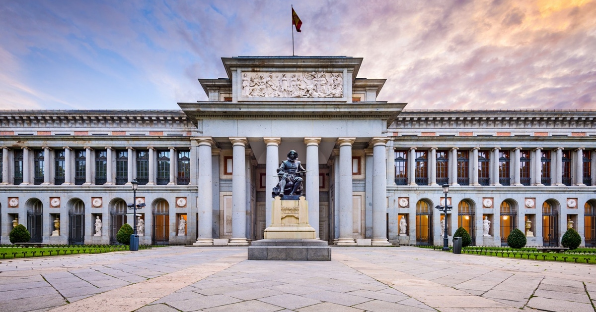 Всемирно известный музей Прадо в Мадриде - Фото