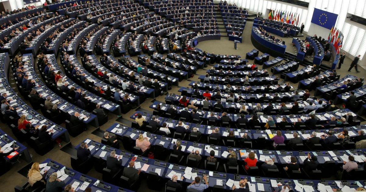 ЕС планирует начать переговоры по бюджету с Европарламентом в середине августа - Фото