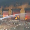 При взрыве на фабрике в Индии погибли семь человек - Фото