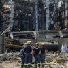 Свыше 60 человек пропали без вести после взрыва в Бейруте - Фото
