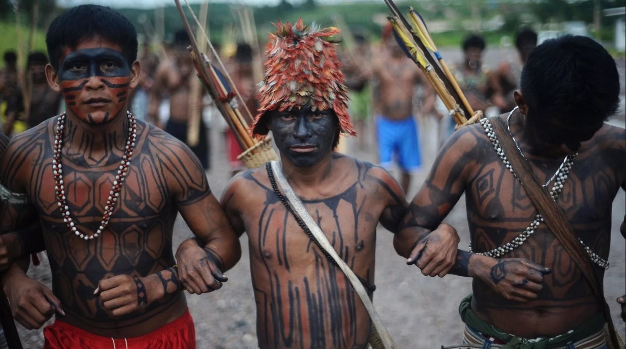 В Перу в ходе протестов против добычи нефти погибли три коренных жителя - Фото