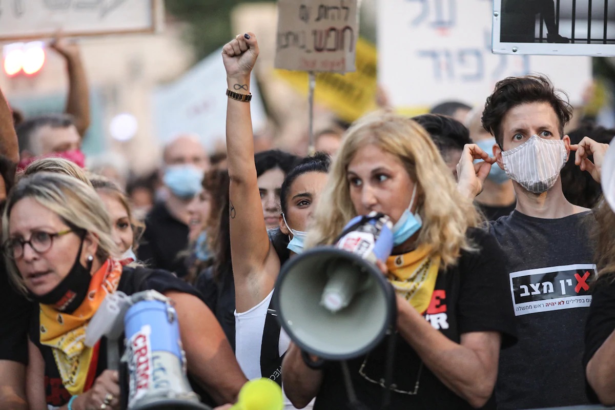 Около 10 тыс. израильтян снова вышли на антиправительственную акцию в Иерусалиме - Фото