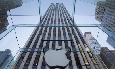 Рыночная стоимость Apple впервые превысила $2 трлн - Фото
