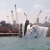 Круизный лайнер Orient Queen затонул после взрыва в порту Бейрута - Фото