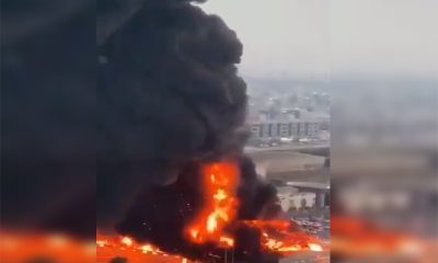 В городе Аджман в ОАЭ сгорел рынок - Фото