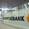 Прибыль Commerzbank снизилась на 21% во II квартале - Фото