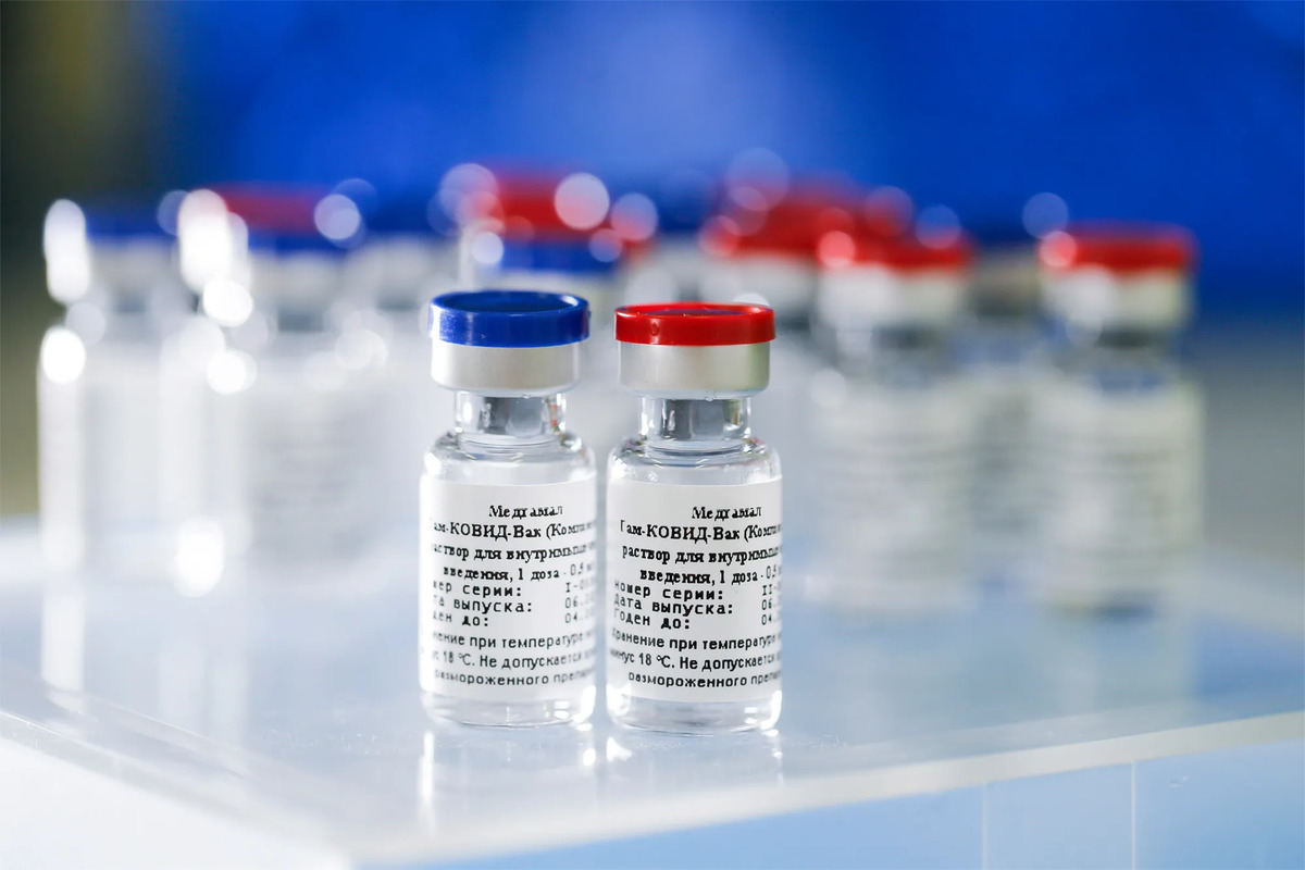 Biocad будет выпускать вакцину "Спутник V" - Фото