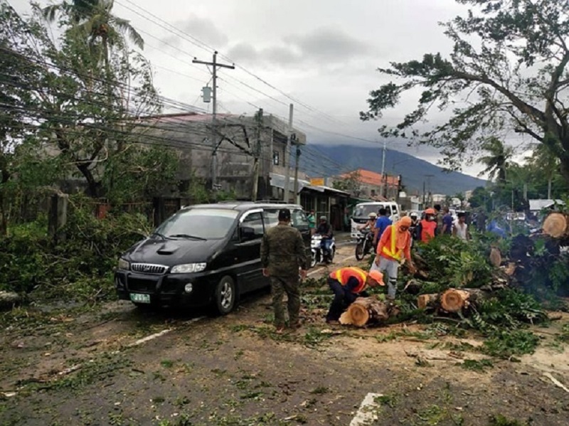 Жертвами тайфуна "Молаве" на Филиппинах стали девять человек - Фото