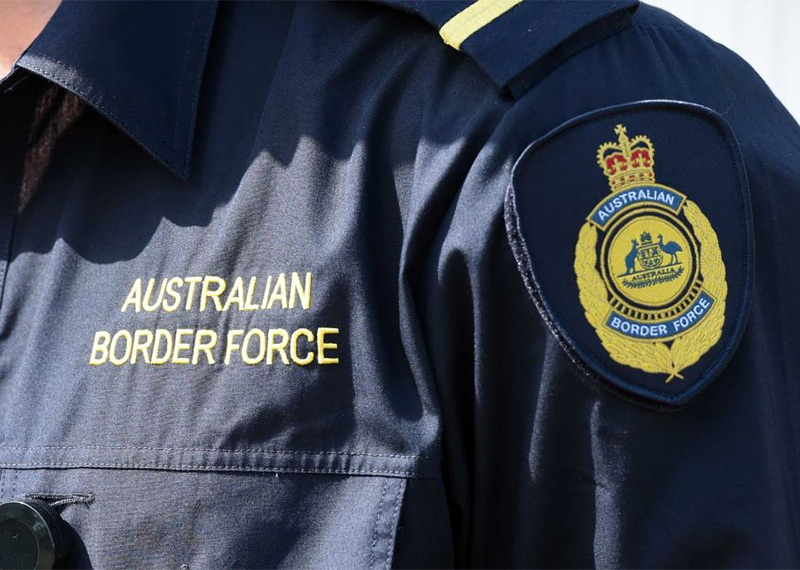 Погранслужба Австралии конфисковала 144 кг прибывшего из ЮАР кокаина - Фото