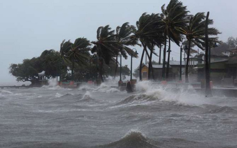 В Мексике шесть человек погибли из-за тропического шторма «Гамма» - Фото