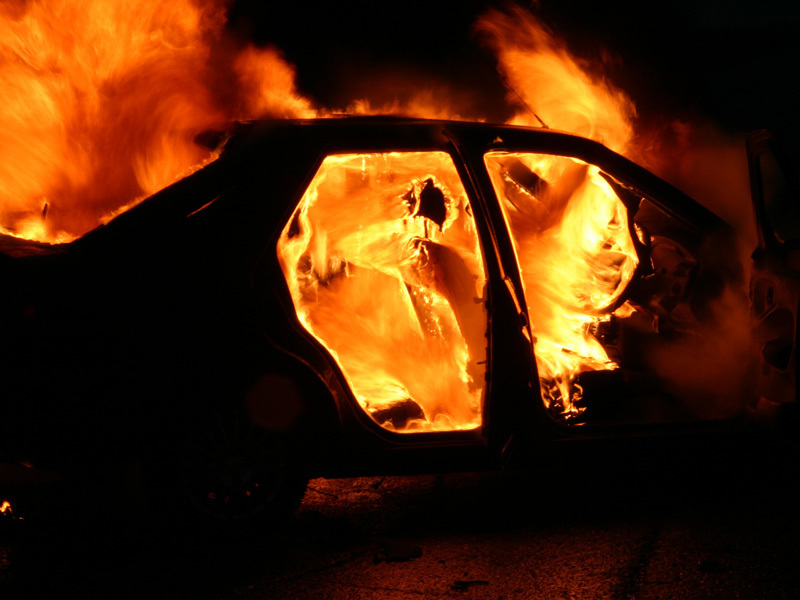В Гомельской области за сутки произошло возгорание двух автомобилей - Фото