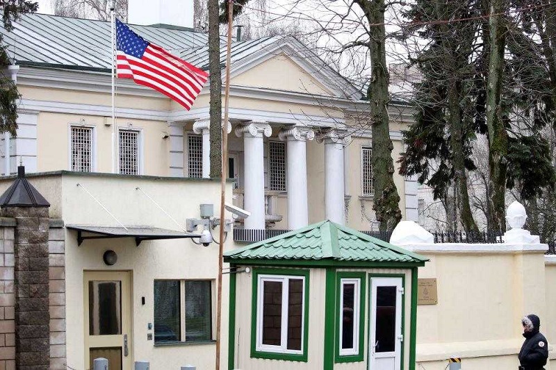Посольство США призвало своих граждан в Беларуси запастись едой, водой и лекарствами - Фото