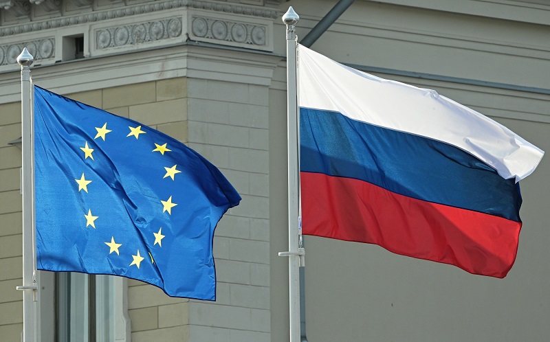 Лавров высказался о возможных новых ограничениях для товаров из РФ в ЕС - Фото