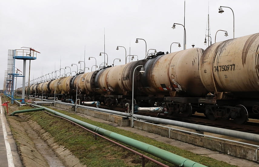 Белорусские НПЗ в октябре получат 1,7 млн тонн нефти - Фото