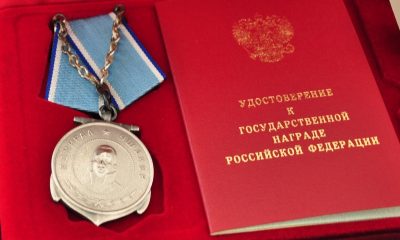 Россия наградила cемнадцать ветеранов из США медалью Ушакова - Фото