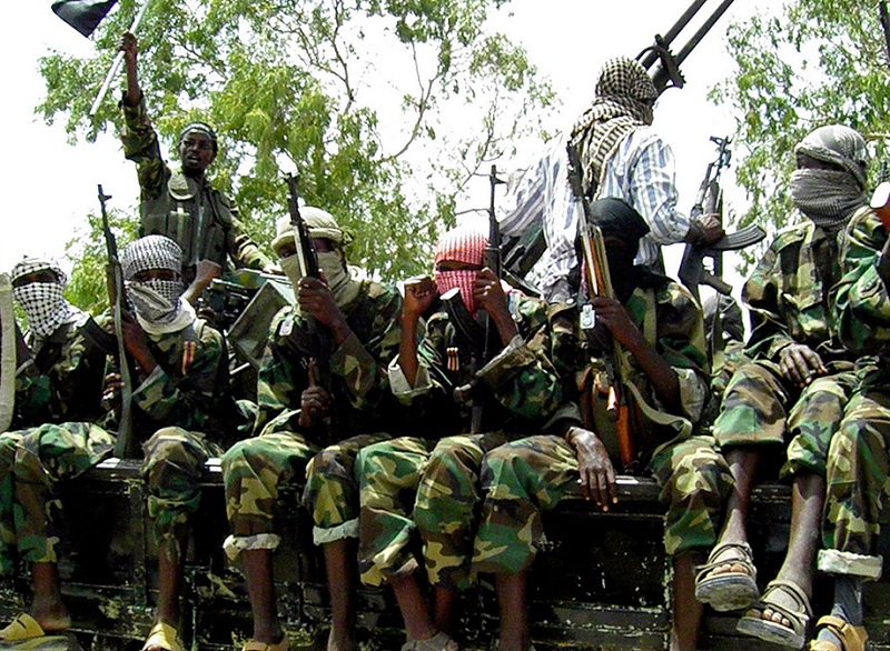 Террористы «Боко Харам» взяли ответственность за похищение сотен школьников в Нигерии - Фото