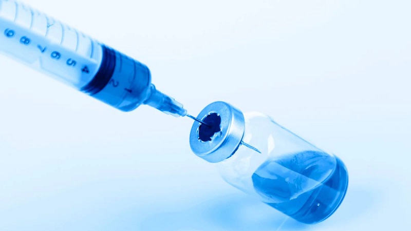 Страны ЕС 27 декабря начали массовую вакцинацию от COVID-19 - Фото