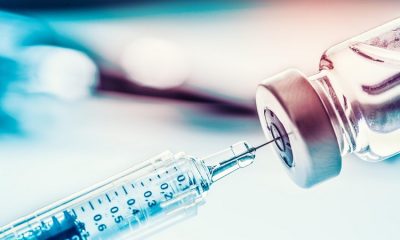Минздрав РФ получил документы для регистрации третьей вакцины от COVID-19 - Фото