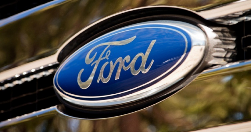 Ford объявил о закрытии трех заводов в Бразилии - Фото