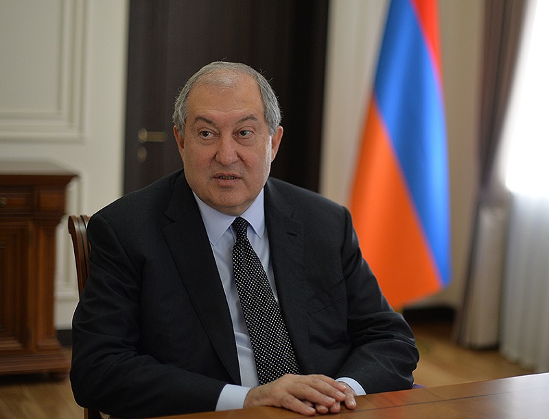 Президент Армении Армен Саркисян заразился коронавирусом COVID-19 - Фото