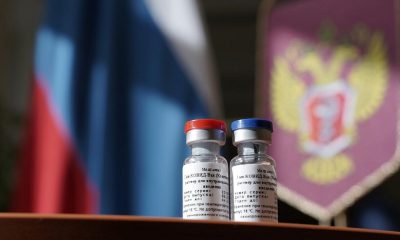 РФ готова поделиться с ЕС технологией производства вакцин от COVID-19 - Фото