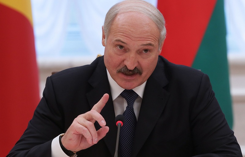Лукашенко: Беларусь продолжит укреплять свою систему безопасности - Фото