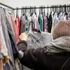 Комитет госконтроля Беларуси задержал владельцев магазинов дешевой одежды - Фото