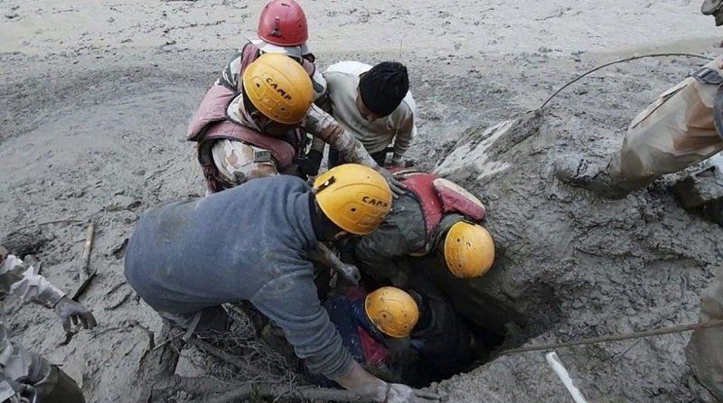 Более 130 пропавших без вести в результате схода ледника в индийском Уттаракханде объявлены погибшими - Фото