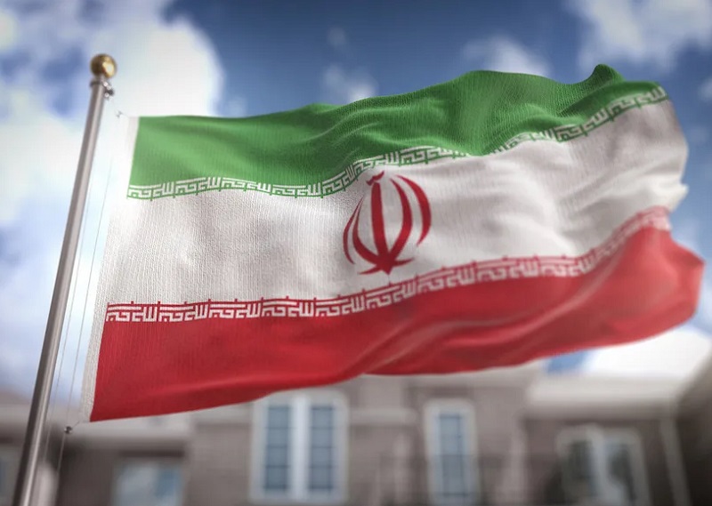Иран начал обогащать уран на новых центрифугах в Натанзе - Фото