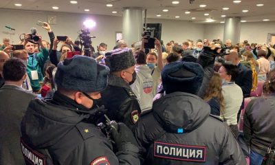 В России задержали участников форума муниципальных депутатов - Фото