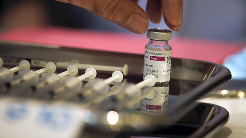 В Словакии учительница умерла после прививки вакциной AstraZeneca - Фото
