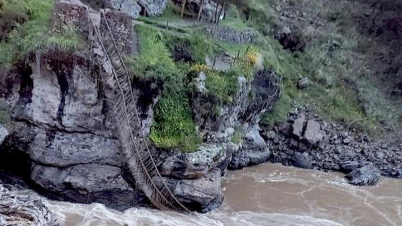 Обрушился мост, построенный инками 600 лет назад - Фото