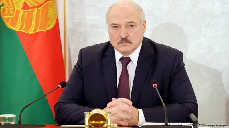 Лукашенко предположил три варианта развития ситуации