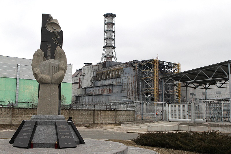 Ученые заявили, что генетические повреждения от Чернобыля не передаются от родителей к детям - Фото