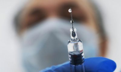 В Австрии 63 человека умерли после прививки от коронавируса COVID-19 - Фото
