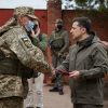 Президент Украины Владимир Зеленский посетил Донбасс 8 апреля - Фото