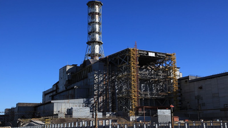 В разрушенном реакторе на ЧАЭС зафиксированы опасные ядерные реакции - Фото