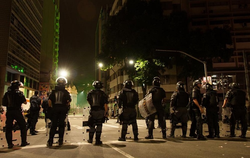Кровавая бойня в Рио-де-Жанейро в ходе полицейской спецоперации