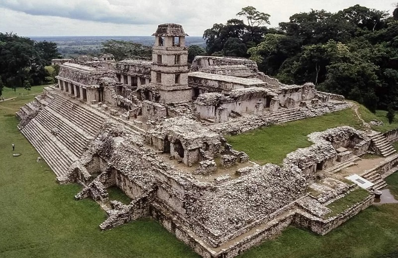 В Мексике приостановят доступ к древнему городу майя в Паленке - Фото