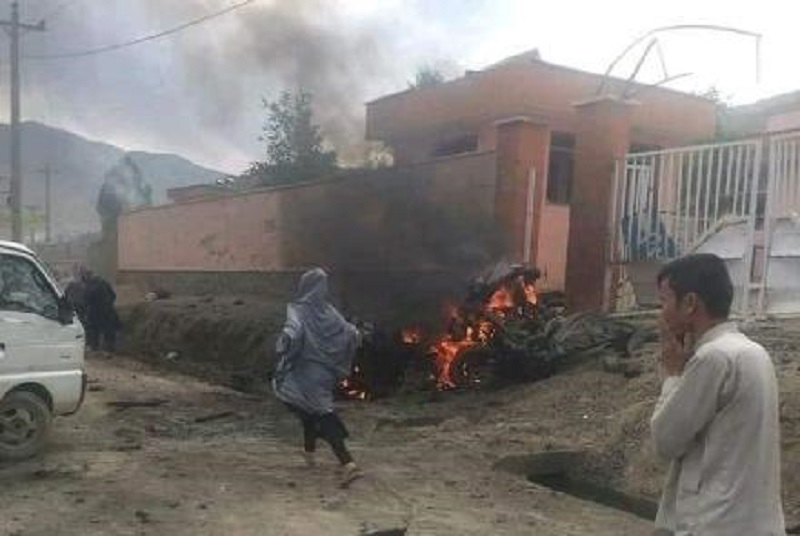 53 человека погибли в результате серии взрывов около школы в Кабуле - Фото