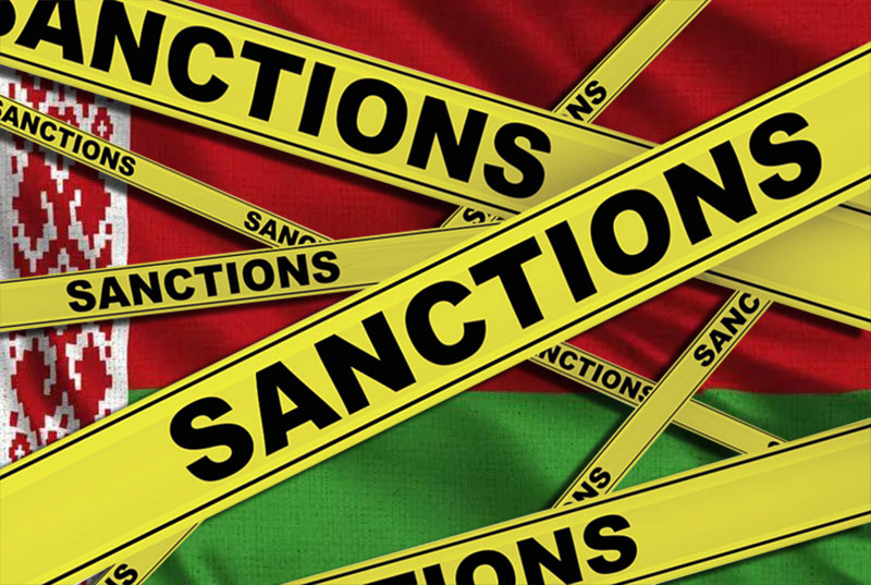 Кабмин Украины призвал СНБО ввести санкции против 52 граждан Беларуси - Фото