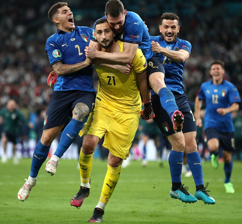 Сборная Италии победила Англию в финале Евро-2020 - Фото