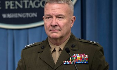 Глава Центкома США Маккензи заявил о завершении миссии по эвакуации из Афганистана - Фото