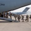 Последний самолет с британскими военными покинул Кабул - Фото