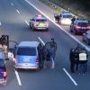 Вооруженный человек взял в заложники трех пассажиров автобуса на юге Германии - Фото